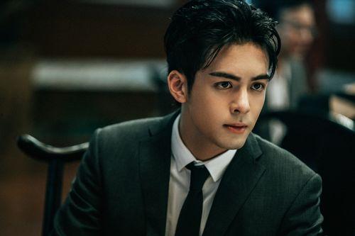 娱乐圈吃瓜双男主文,瓜田里的双男主风云录