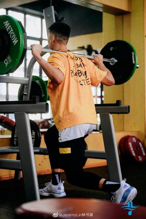 训练的照片,照片中的故事与情感