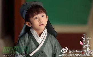 张艺瀚的父母照片,温馨家庭照背后的故事